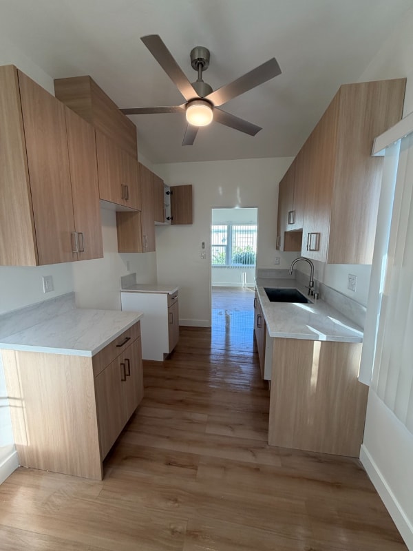 Building Photo - 2317-2321 Ocean Park Blvd