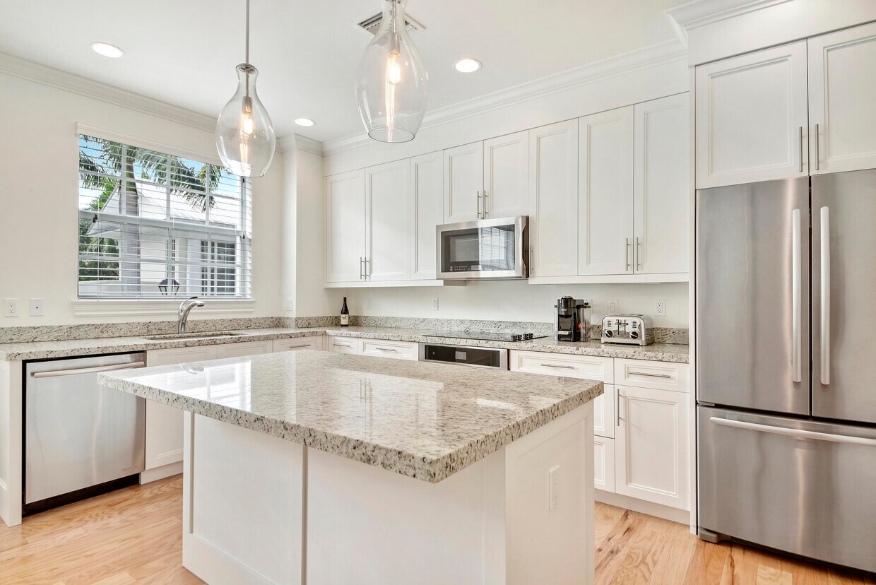 Foto principal - 343 E Cannery Row Cir