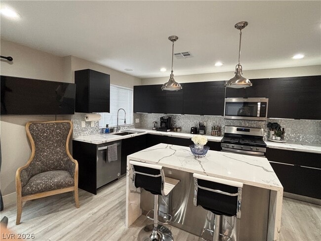 Foto del edificio - 2784 Fountain Ridge Ln