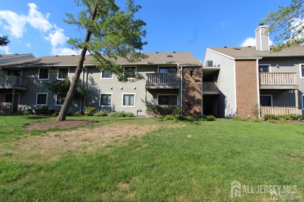 Primary Photo - 208 Ravens Crest Dr