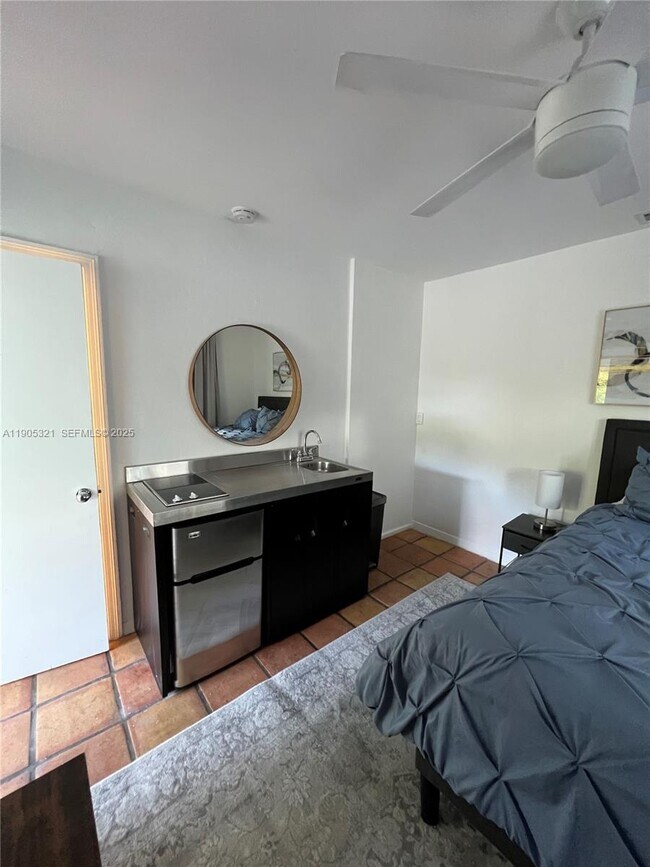 Foto del edificio - 312 NE 16th Terrace