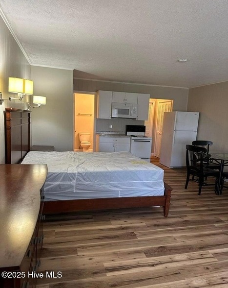 Building Photo - 7 Foxfire Blvd