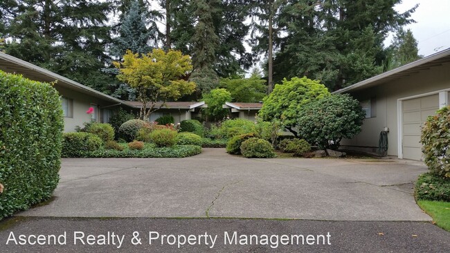 Foto del edificio - 2 br, 1 bath House - 12070 SW Denney Rd