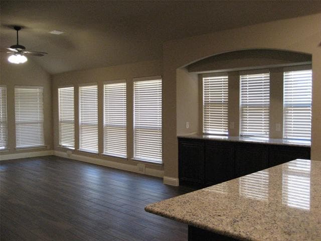 Building Photo - 1609 Yellowthroat Dr