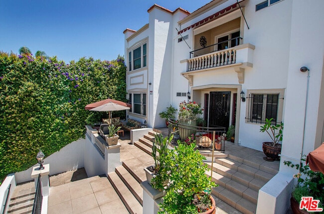 Foto del edificio - 254 S Vendome St