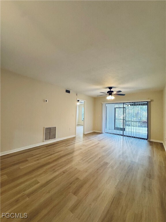 Foto del edificio - 9871 Citadel Ln