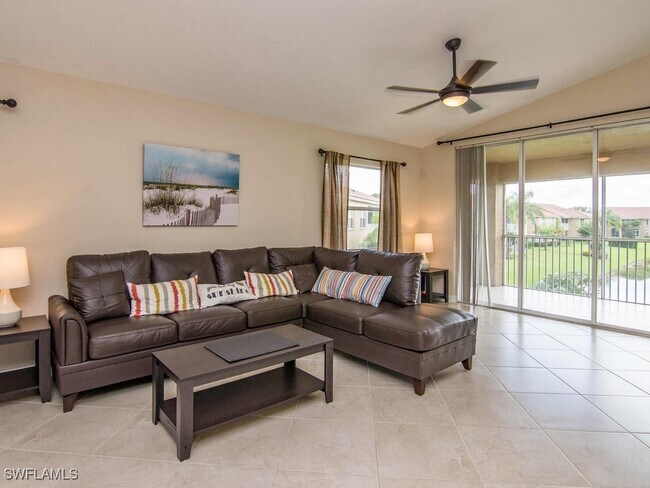Foto del edificio - 6610 Huntington Lakes Cir