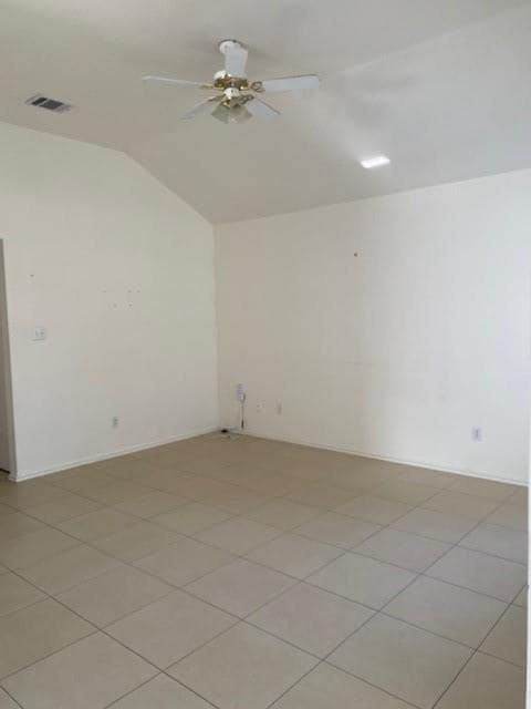 Building Photo - 1552 Parkfield Cir