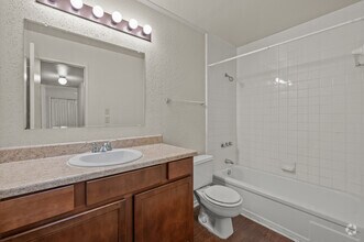 3BR, 2BA - 1,206SF Model E - Seasons Apartments