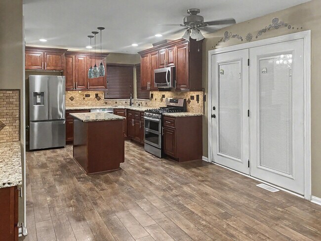 Foto del edificio - 1213 Pennsbury Ln