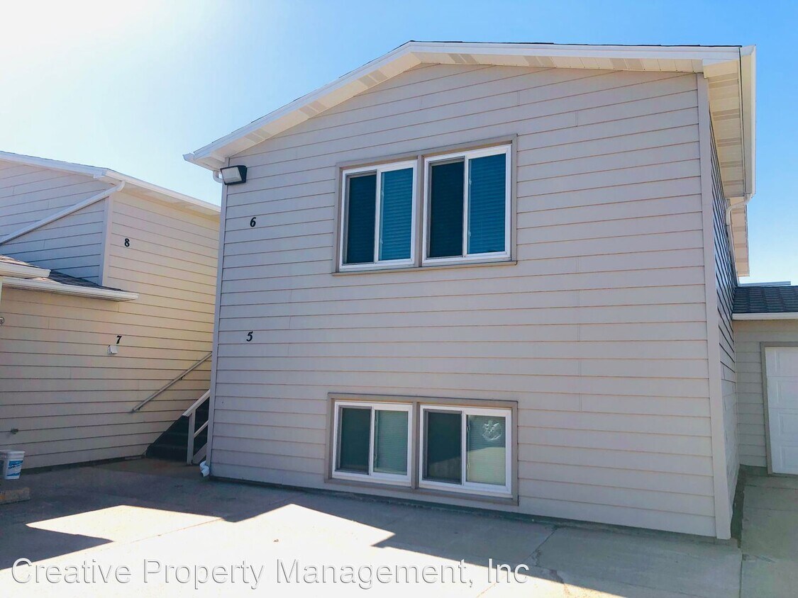 Foto principal - 2 br, 2 bath House - 606 19th Ave SE #6