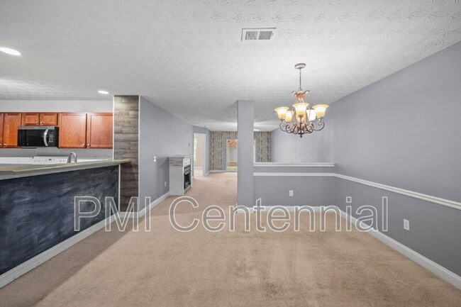 Foto del edificio - 152 Tara Commons Dr