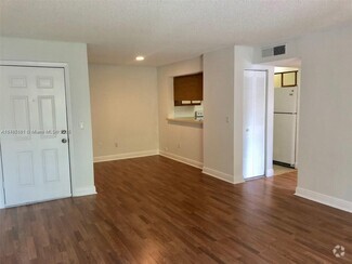 Building Photo - 1243 SW 46th Ave