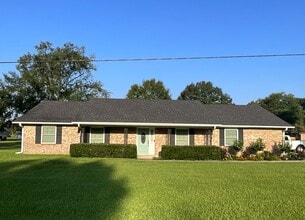 Building Photo - 1215 Seminole St