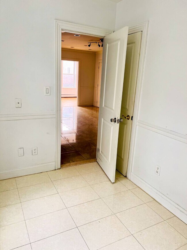 17 Tehama St, Brooklyn, NY 11218 House Rental in Brooklyn, NY