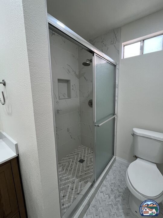 Building Photo - 931 Emerson Ave