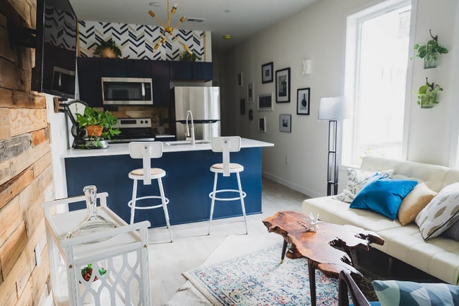 Photo - 4537 Wayne Ave Apartment