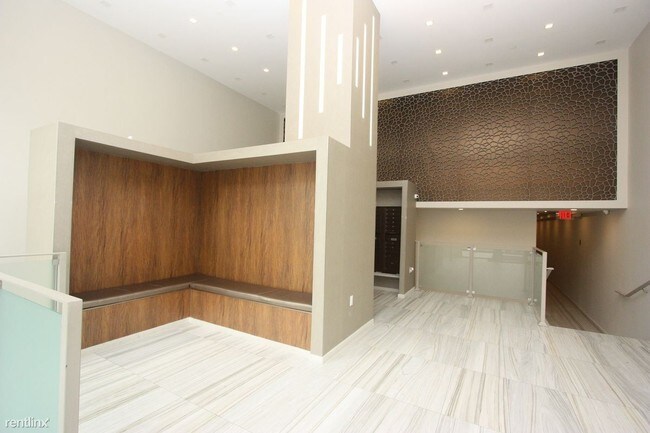 Foto del edificio - 482 Franklin Ave
