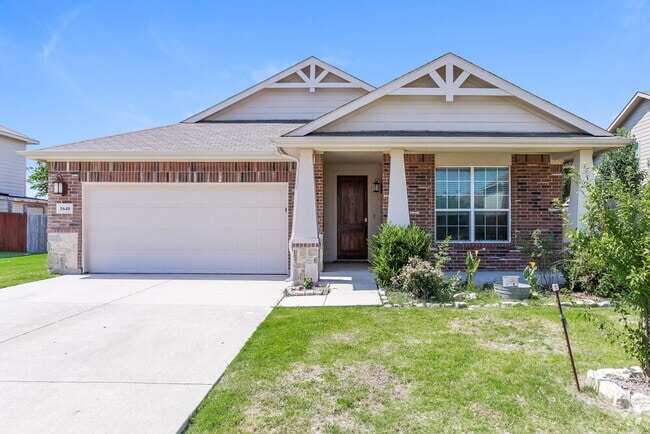 Building Photo - 1640 Kawati Way