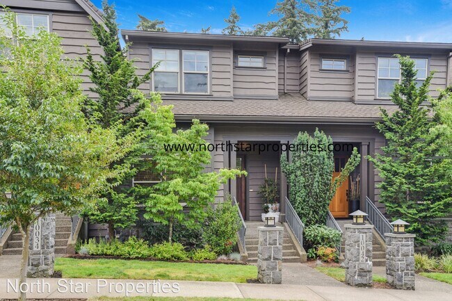 Building Photo - 2 br, 3 bath House - 10042 SW Morrison St