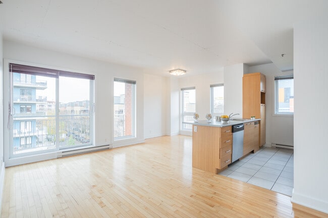 Building Photo - Les Berges du Canal