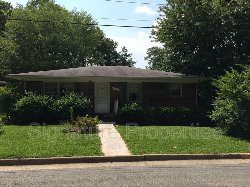 Primary Photo - 1734 Norwood Ave