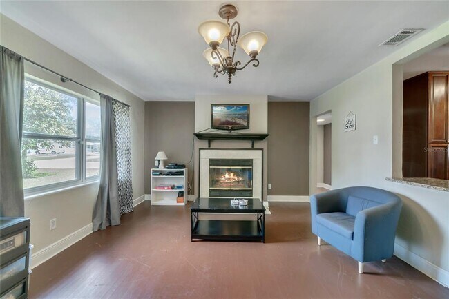Foto del edificio - 508 S Montgomery Ave