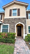 Building Photo - 4324 Maybelle Ln