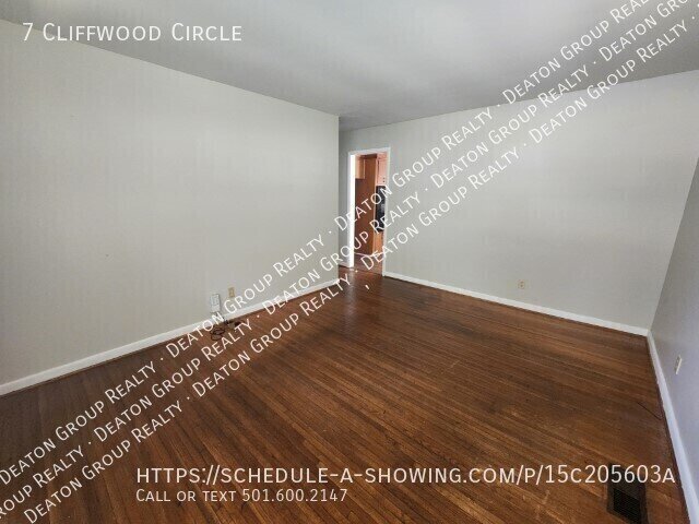 Foto del edificio - 7 Cliffwood Cir