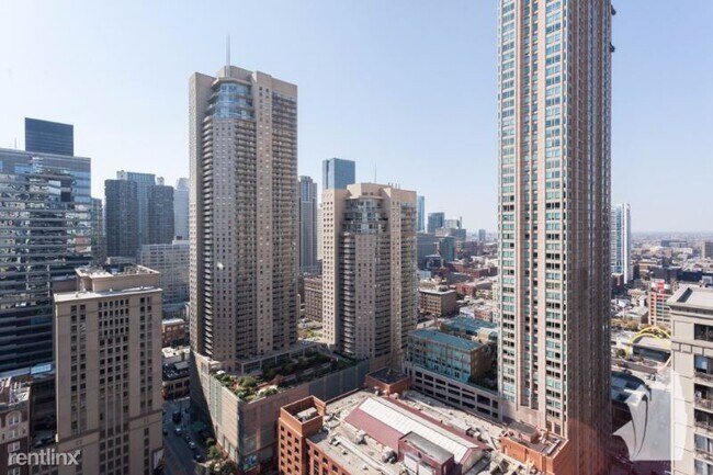 Foto del edificio - 165 E Ontario St