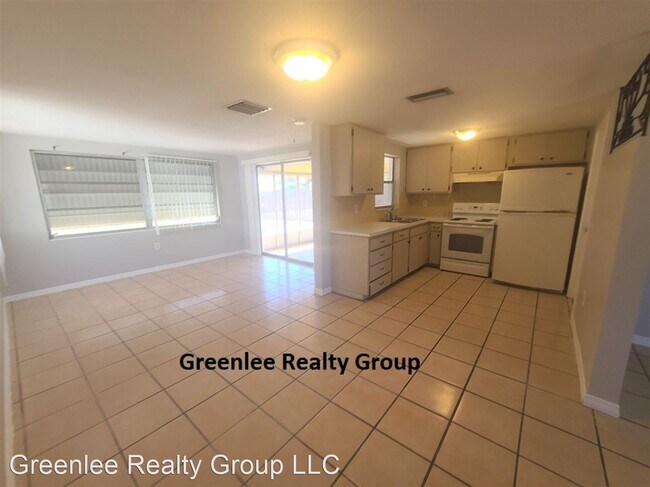 Foto del edificio - 2 br, 1.5 bath House - 7914 Jasmine Blvd