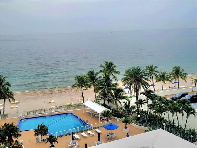 Building Photo - 4010 Galt Ocean Dr