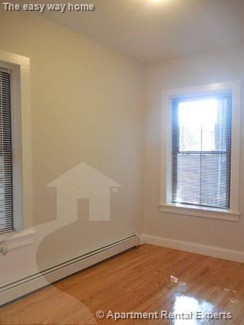 Foto del edificio - 100 Willow St