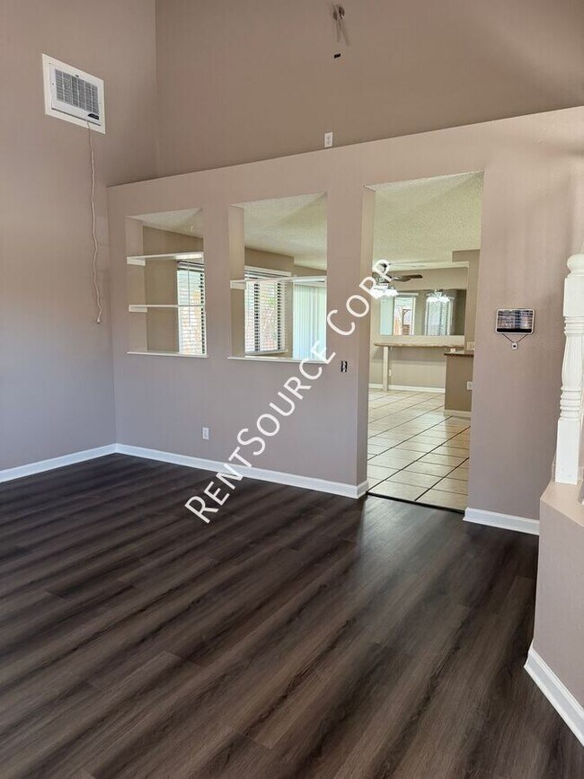 Foto del edificio - 37707 57th St E
