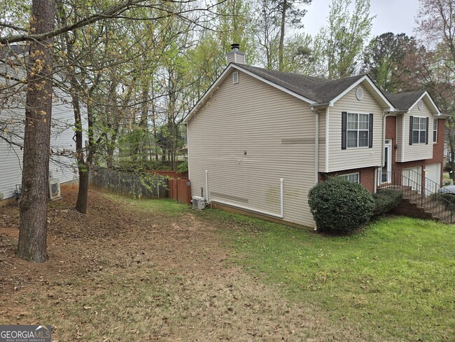 Building Photo - 3131 Heathermere Dr