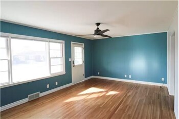Building Photo - 431 S 109th E Ave