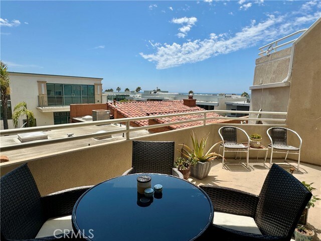 Foto del edificio - 1342 Manhattan Ave