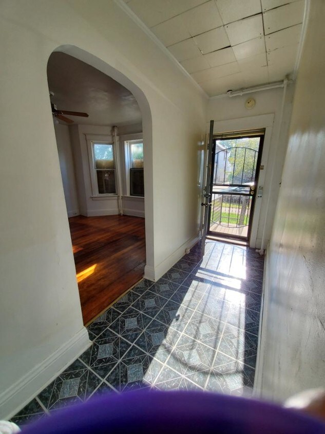 Foto del edificio - 3613 Grand Blvd