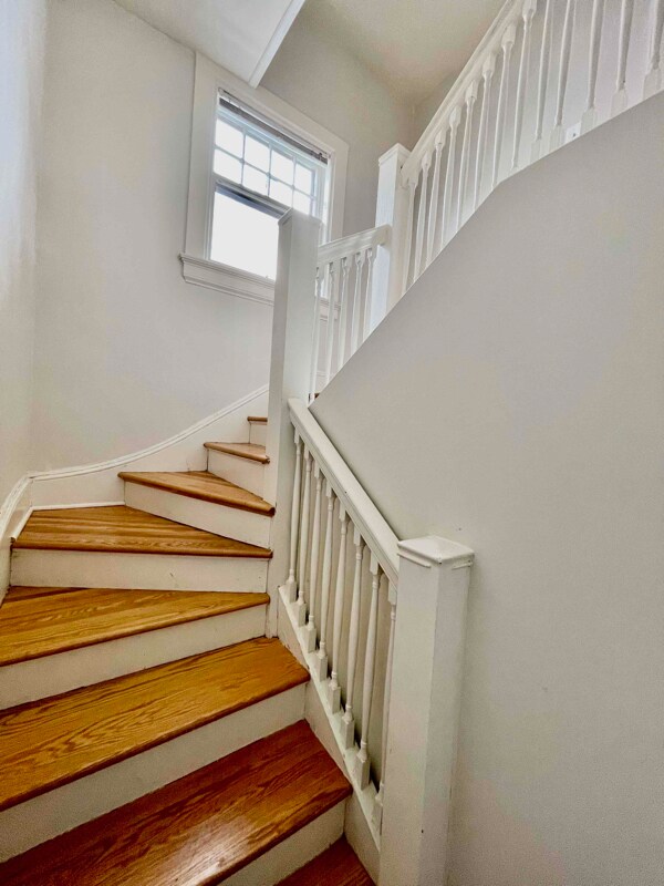 Foto del edificio - 2412 Girard Ave S