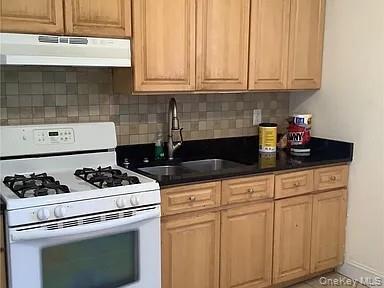 Building Photo - 1148 W Broadway