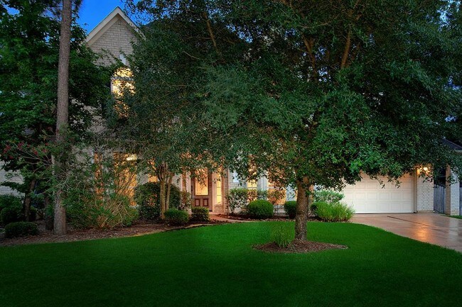 Building Photo - 6 E Scribewood Cir