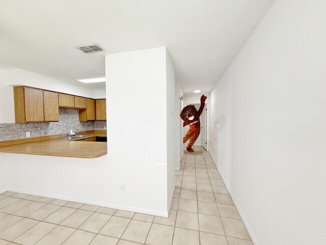 Foto del edificio - 3815 Osprey Cir