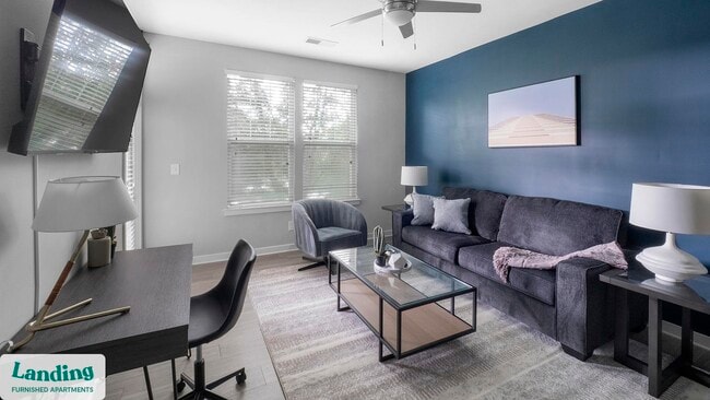 Building Photo - 115 Great Lawn Dr