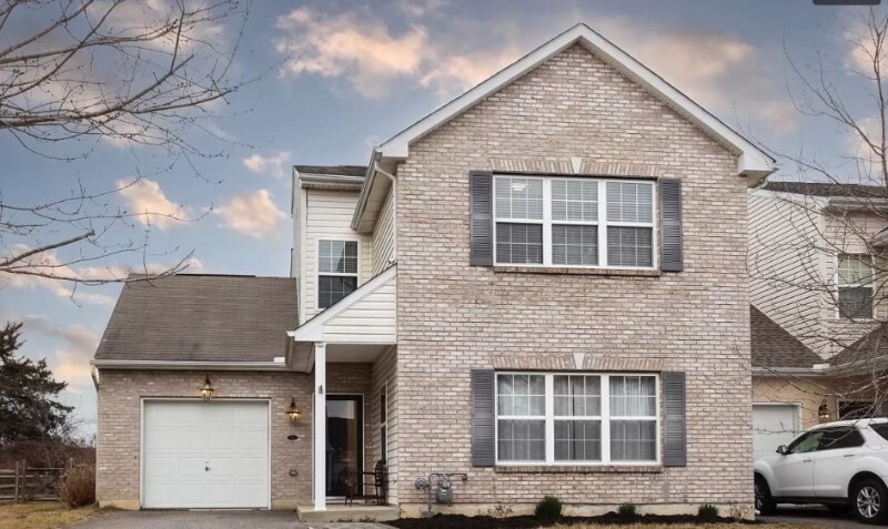 Primary Photo - 206 Camerton Ln