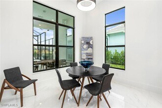 Building Photo - 9675 Moonflower Ct