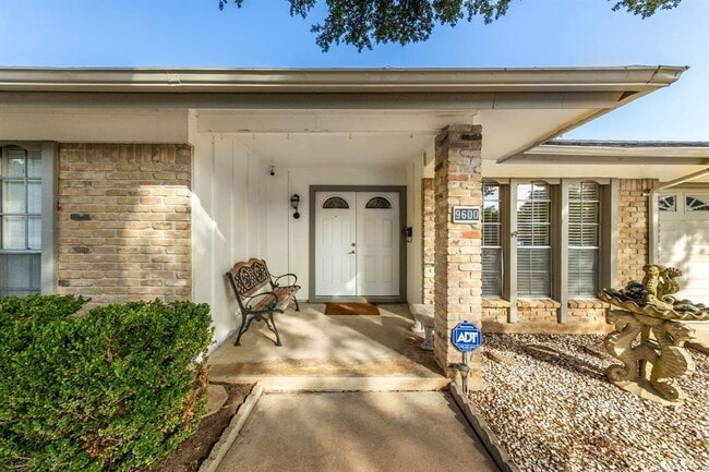 Building Photo - 9600 Gambels Quail Dr