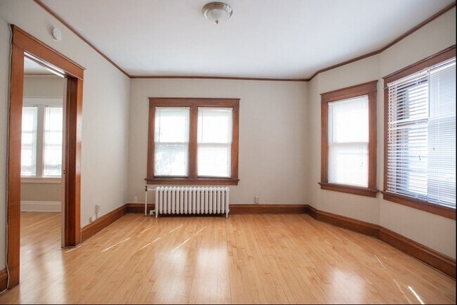Foto del edificio - 1704 E Locust St
