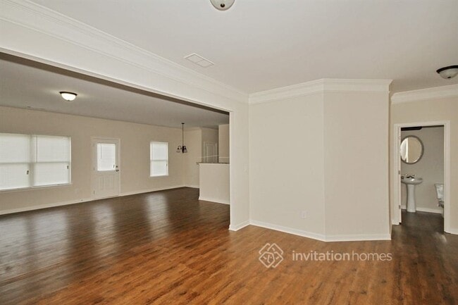 Building Photo - 1765 Logan Ridge Cir