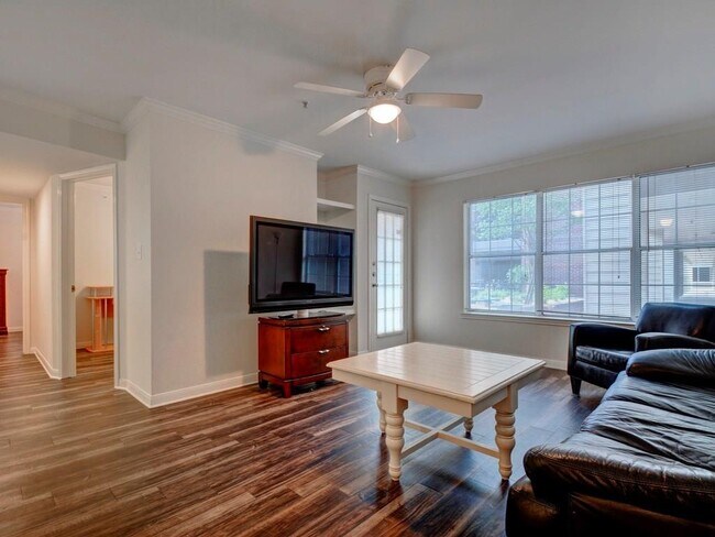 Foto del edificio - 501 W 26th St