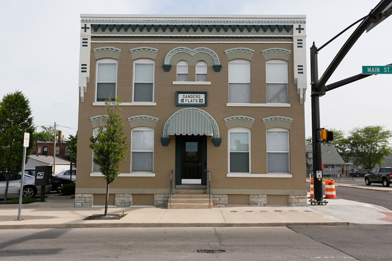 Building Photo - Sanders Flats